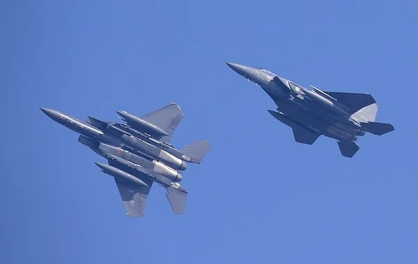 Cənubi Koreyada qırıcıların toqquşması üzə çıxdı: Pilotların telefonla şəkil çəkməsi qəzaya səbəb olub