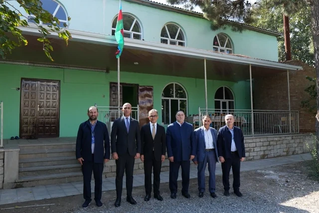 Ramin Məmmədov Biləsuvarda iki məscidi ziyarət edib - FOTO