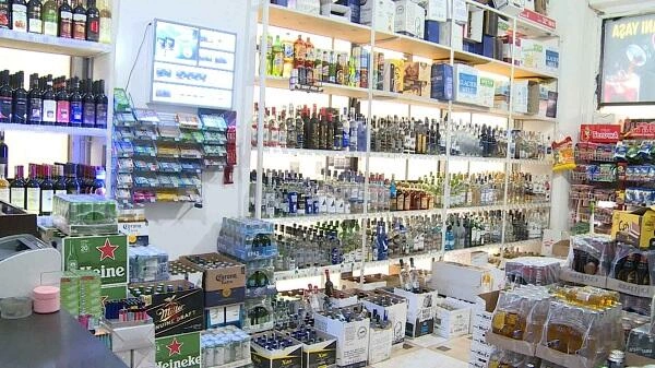 Marketlərdə “çəkiliş qadağası” qanunidir? - Ekspert