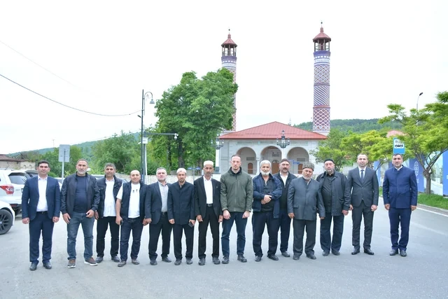 Din xadimləri Qarabağ və Şərqi Zəngəzurdakı tarixi-dini abidələri ziyarət ediblər