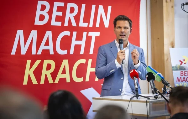 Berlində merliyə namizəd olan siyasətçinin evi və ofisində axtarış aparıldı