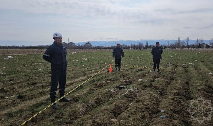Naxçıvanda məktəb yaxınlığına düşən dronun qalıqları - Foto