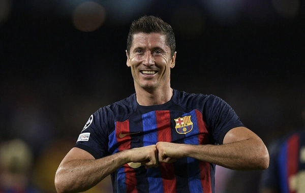 Levandovski Messi və Ronaldunun rekordunu təkrarladı