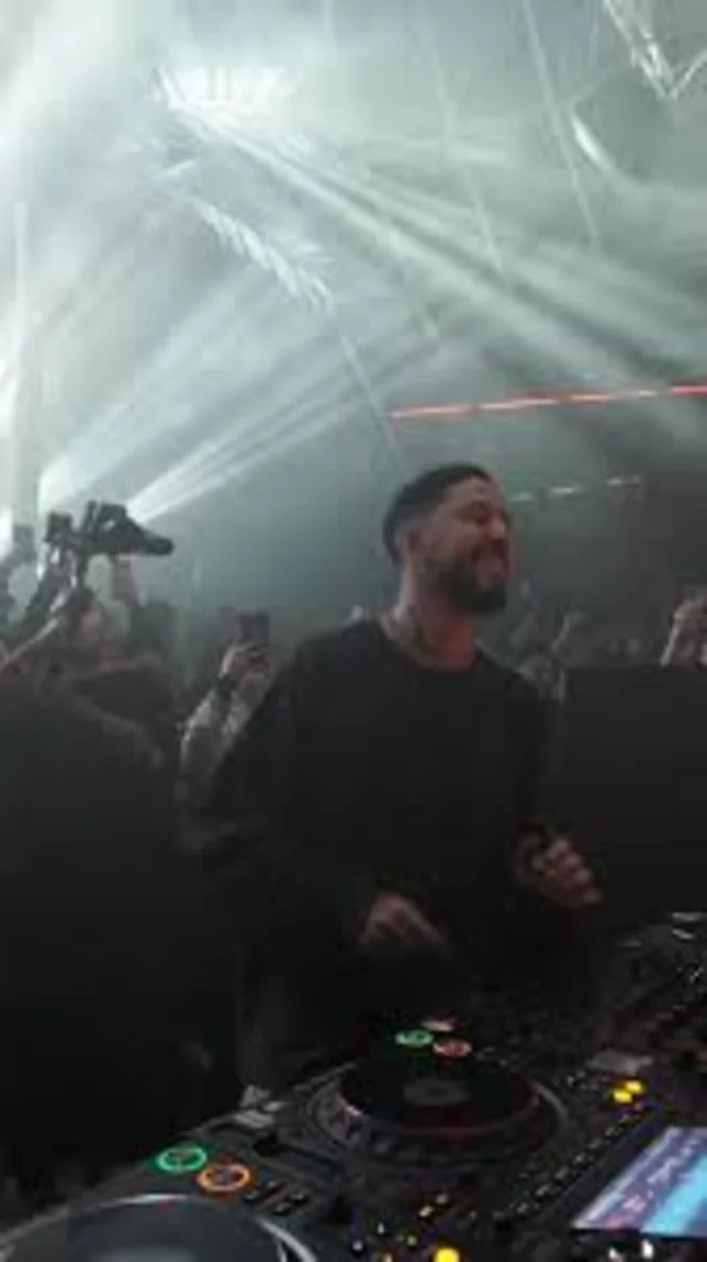 Dünyaca məşhur DJ Mahmut Orhan öz kəndində konsert verdi, gündəm oldu - FOTO - VİDEO