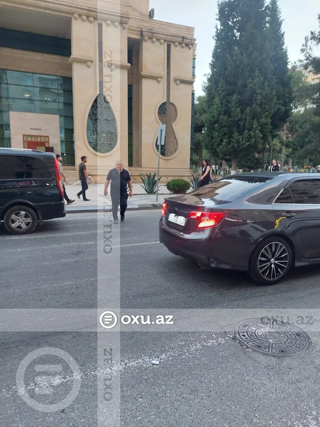 Xırdalanda məktəblilərin həyatı təhlükədə - FOTO
