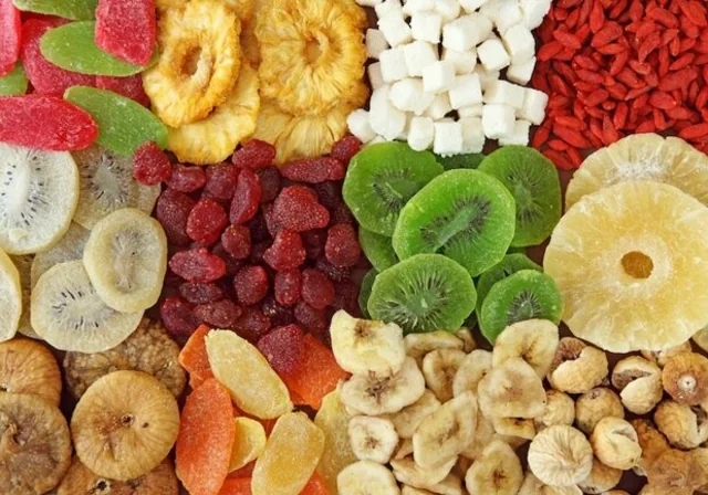 Süfrələrimizin yeni favoriti - Quru meyvə bazarında qiymətlər necə dəyişir?