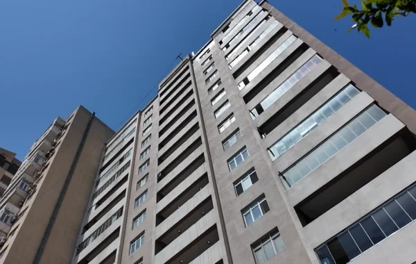 "Kupça"sız qalan sakinlərin fəryadı: "Nə uşaqları qeydiyyata sala bilirik, nə də kredit götürə" - VİDEO