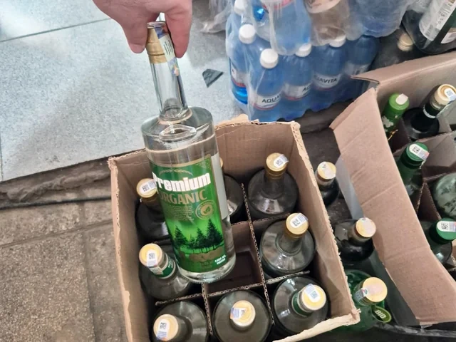 Azərbaycanda 57 ticarət obyektində aksizli mallarla bağlı pozuntular aşkarlanıb - FOTO
