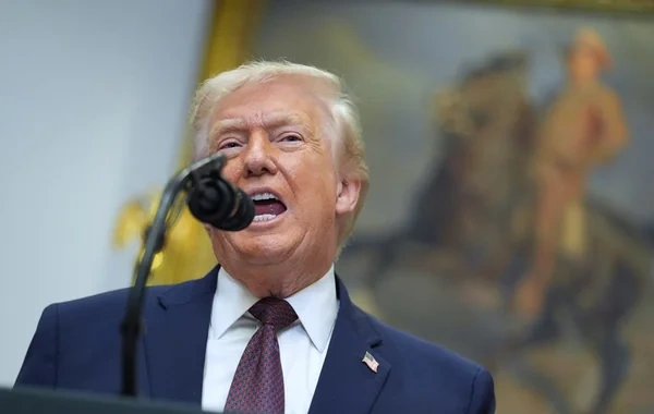Donald Tramp İranı Cənubi Pars qaz yatağını məhv etməklə hədələdi - FOTO