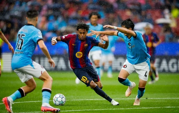 UEFA Çempionlar Liqası: "Barselona" mövsümə darmadağınla başladı - VİDEO