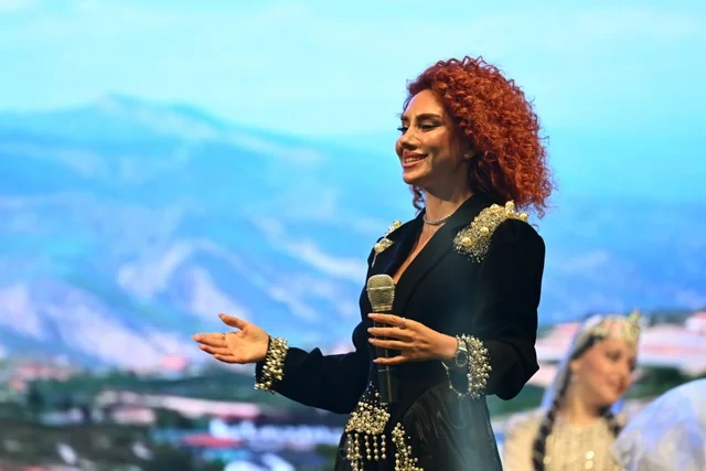 Bakıda Milli Qurtuluş Gününə həsr olunan bayram konserti keçirilib - VİDEO