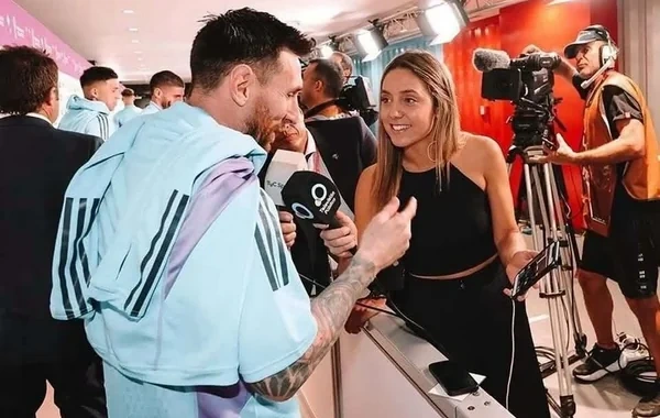 Messi jurnalistlə olan eşq şayiələrini ilk dəfə şərh etdi
