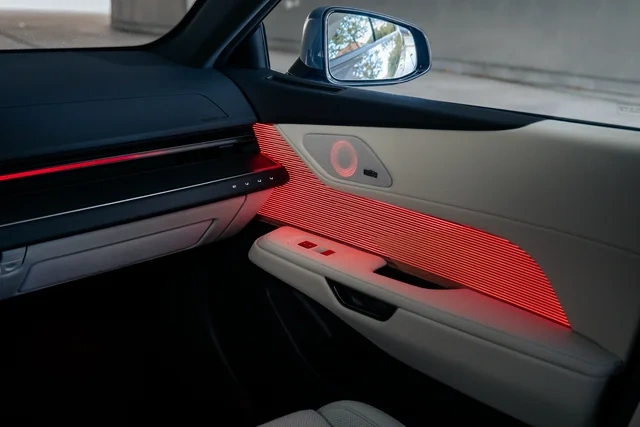 "Lexus ES" - zəriflik və innovasiyanın yeni nəsli