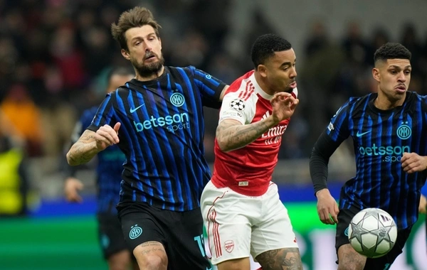 UEFA Çempionlar Liqası: "Arsenal" yenə qələbə qazandı, "Napoli" heç-heçəyə razılaşdı