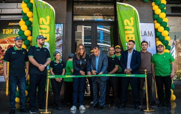 "Subway Azərbaycan"da rəsmi açılışını qeyd edib