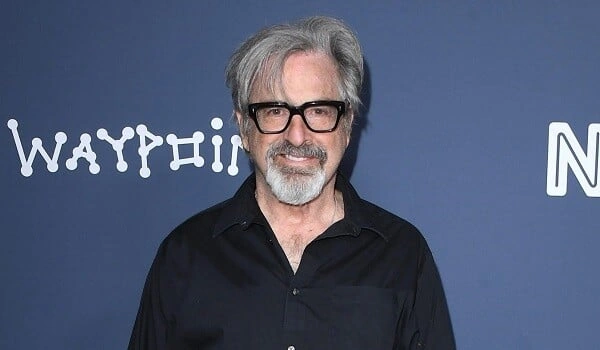 Robert Karradin intihar etdi
