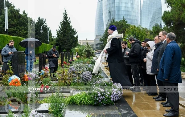 Milli Qəhrəman Yuri Kovalyovun məzarı ziyarət edildi - Foto/Video