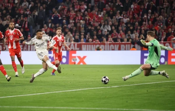 UEFA Çempionlar Liqası: "Bavariya" - "Real Madrid" oyununda yeddi qol vuruldu