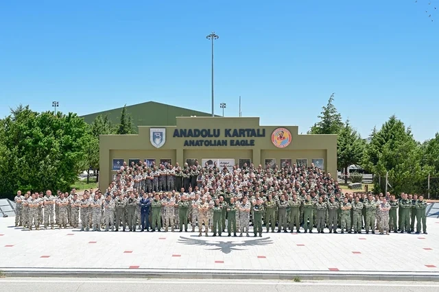 Qardaş ölkədə birgə hərbi təlimlər: "Anadolu Qartalı"ndan möhtəşəm GÖRÜNTÜLƏR