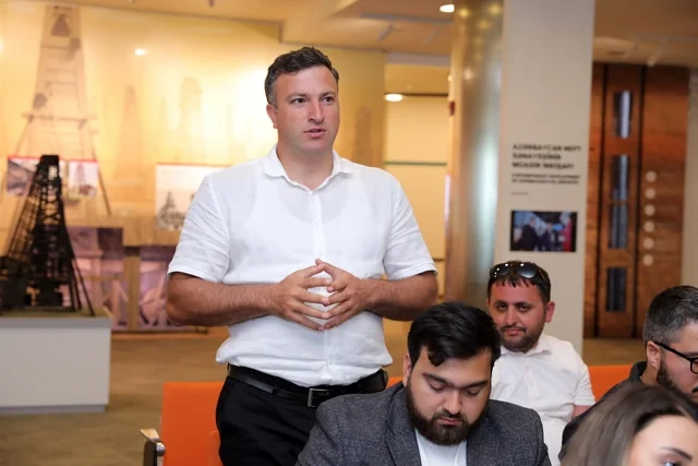 SOCAR-da gənc jurnalistlər üçün növbəti məlumatlandırma sessiyası təşkil olunub - FOTO - VİDEO
