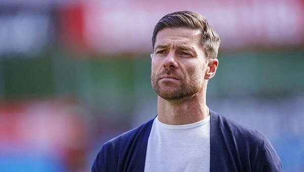 Xabi Alonso “Çelsi”nin yeni baş məşqçisi təyin olundu