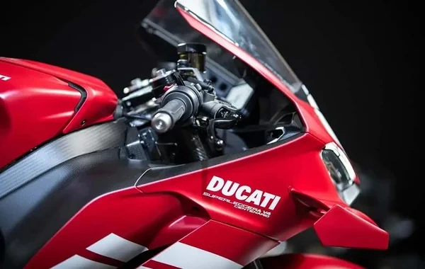"Volkswagen" İtaliyanın "Ducati" motosiklet brendini sata bilər
