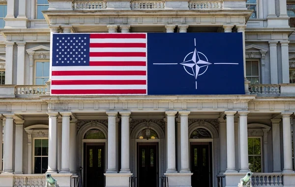 Qərbdə "Avropa NATO-su" qurulur?