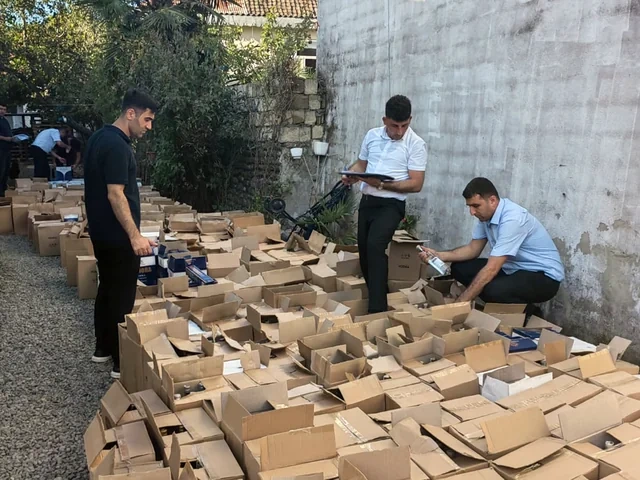 Azərbaycanda 57 ticarət obyektində aksizli mallarla bağlı pozuntular aşkarlanıb - FOTO