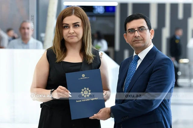 Azərbaycanda bu şəxslərə mənzil verildi - FOTO