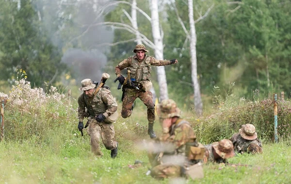 KİV: Ermənistan ordusu NATO standartlarına uyğun gəlmir