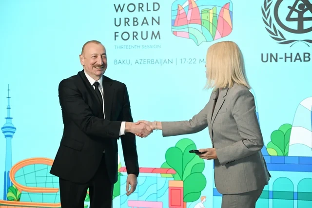 Prezident İlham Əliyev "Euronews" televiziyasına müsahibə verib - FOTO