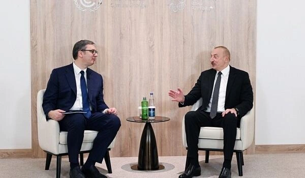 Serbiya prezidenti İlham Əliyevi qarşıladı