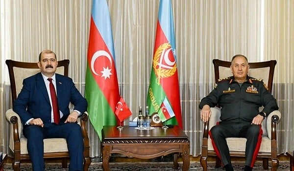Bakı və Ankara arasında hərbi əməkdaşlıq müzakirə edildi