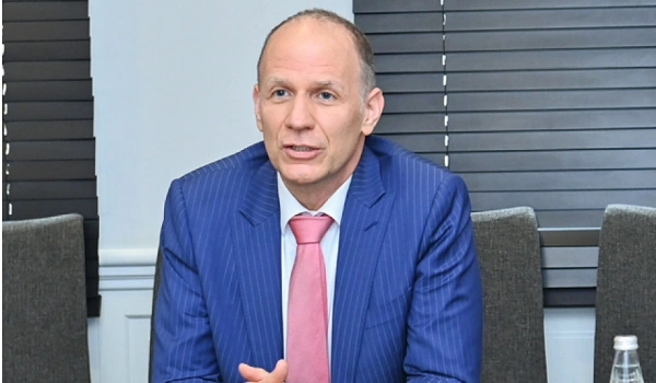 İsveçrə səfirinə açıq məktub: Emin Hüseynov adlı birini...