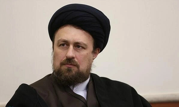 Xomeyninin nəvəsi xalqı küçələrə çıxmağa çağırdı