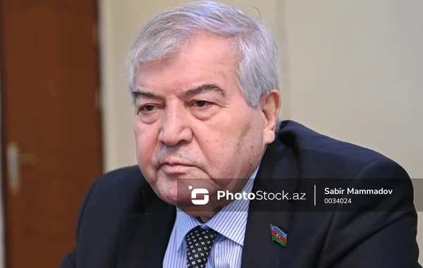 Bir teleqramın tarixçəsi: Sabir Rüstəmxanlının Heydər Əliyevlə bağlı unudulmaz xatirəsi
