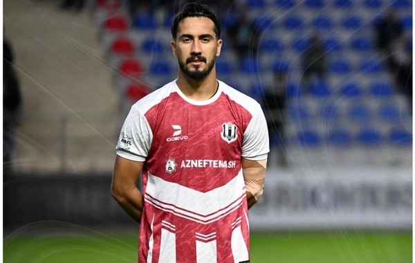 "Karvan-Yevlax" futbolçusu ilə yollarını ayırıb