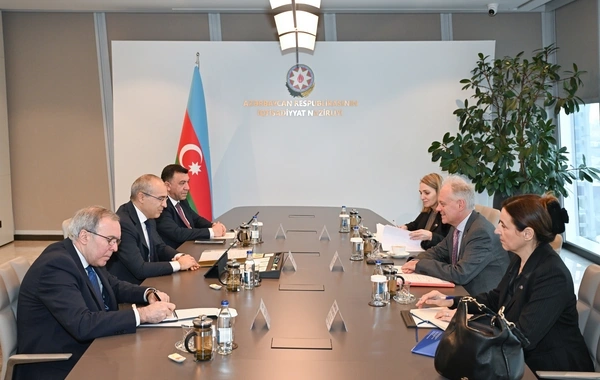 Mikayıl Cabbarov Avropa Komissiyasının Genişlənmə və Şərq Qonşuluğu üzrə baş direktoru ilə görüşüb