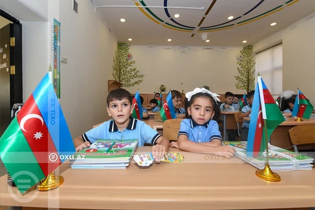 Məktəbə ilk addım: Balaca ürəklərin böyük həyəcanı - FOTO - VİDEO