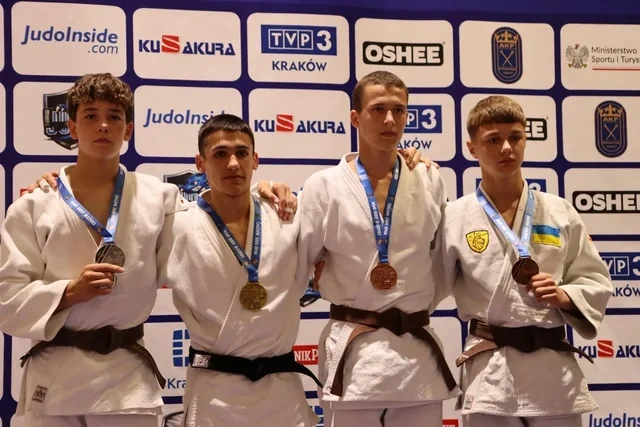 Cüdoçularımız Polşadakı turnirdə yeddi medal qazanıblar - FOTO