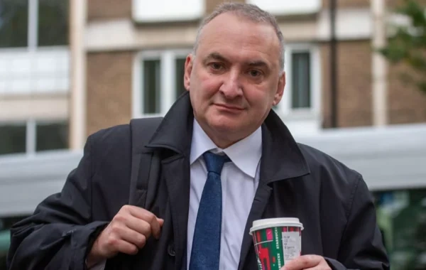 Britaniyada sabiq məmur işdən çıxarıldığına görə rekord məbləğdə müavinət aldı