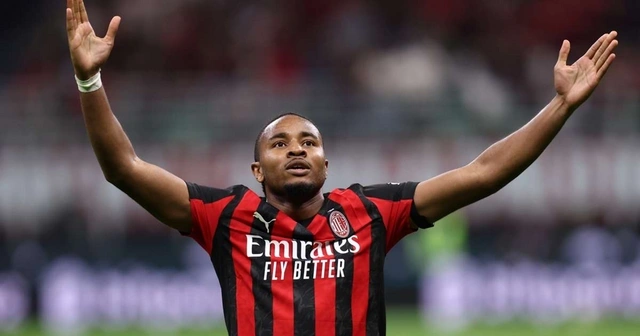 "Fənərbağça" "Milan"ın hücumçusu üçün 35 milyon avro ödəməyə hazırdır