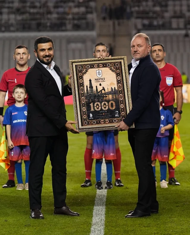 PFL-dən "Qarabağ" və "Neftçi"yə xüsusi hədiyyə - Foto