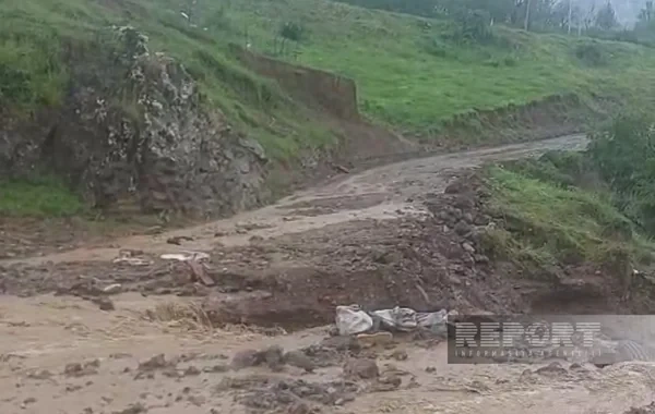 Əlverişsiz hava şəraiti Daşkəsəndə bir sıra fəsadlar törədib