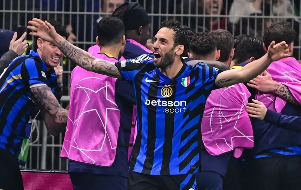 Hakan Çalhanoğlunun "İnter"dəki gələcəyi bəlli oldu