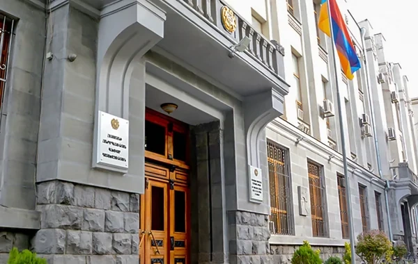 Robert Koçaryanla əlaqəli şirkət rəhbərlərinə qarşı cinayət işi açıldı