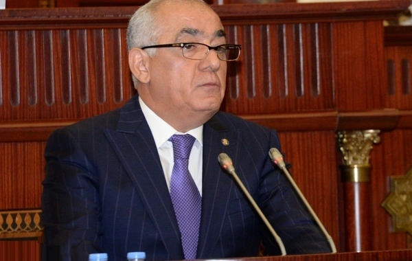 Əli Əsədov: "Azərbaycanla Türkiyə arasında tranzit daşımalar ilin 11 ayında 4 milyon ton artıb"