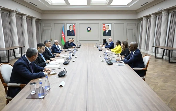 Əli Əsədov Dünya Bankının Cənubi Qafqaz üzrə regional direktoru ilə görüşüb