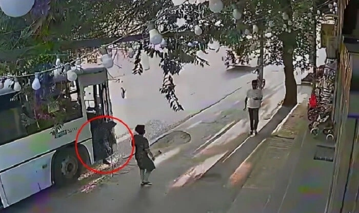 Bakıda avtobus qəzası: qadın öldü