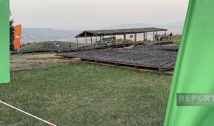 Yaylaq Festivalında çardaq niyə çöküb? - Açıqlama